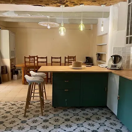 Magnanerie Avec Piscine En Coeur De Village Canaules-et-Argentieres